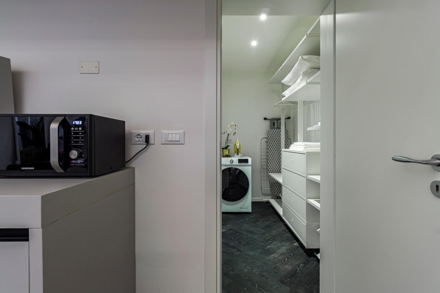 Righi Suite Apartment โบโลญญา ภายนอก รูปภาพ